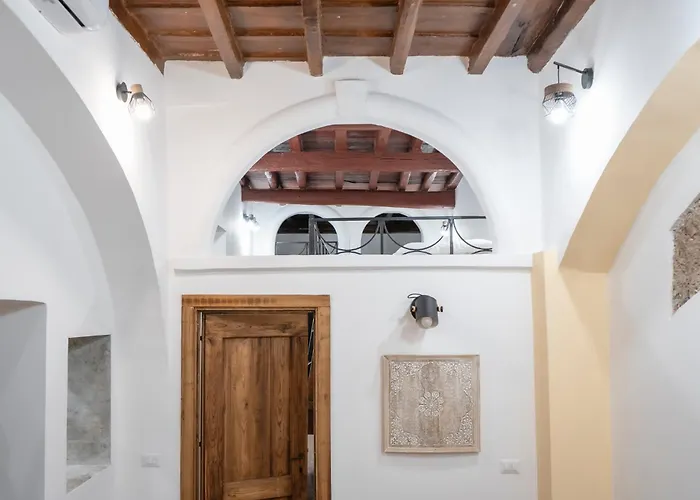 Domus Capocci - Rione Monti